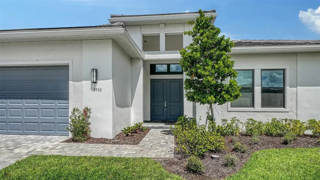 8950 Baroque Terrace Sarasota FL 34240