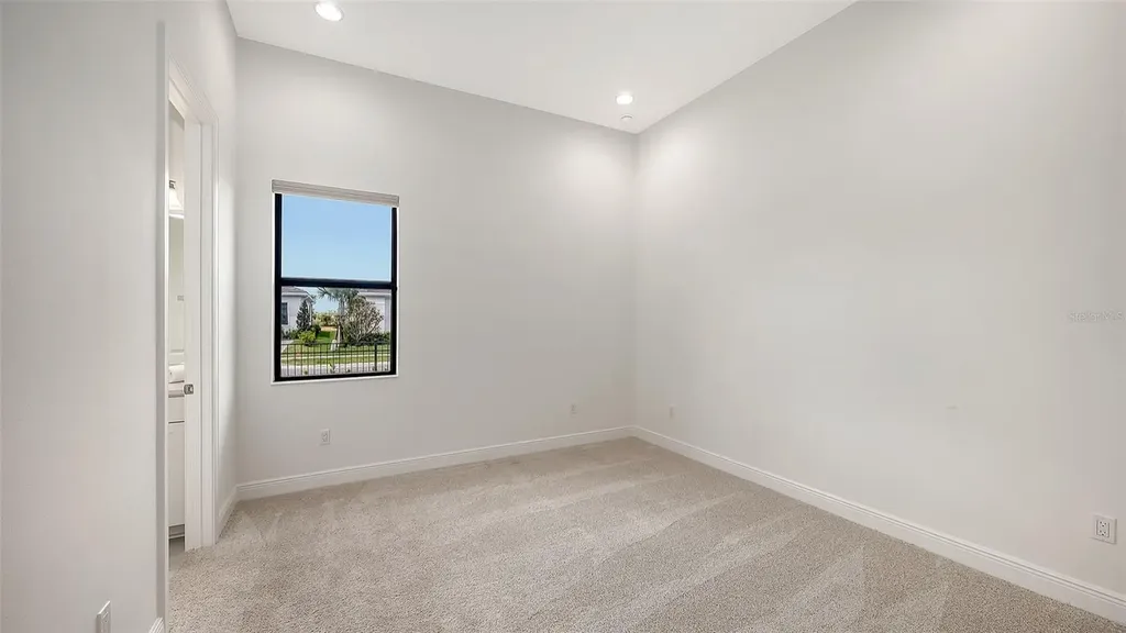 8950 Baroque Terrace Sarasota FL 34240