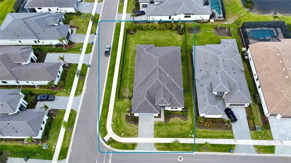 8950 Baroque Terrace Sarasota FL 34240