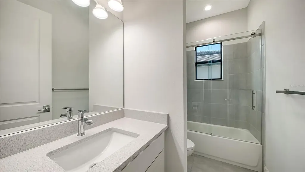 8950 Baroque Terrace Sarasota FL 34240