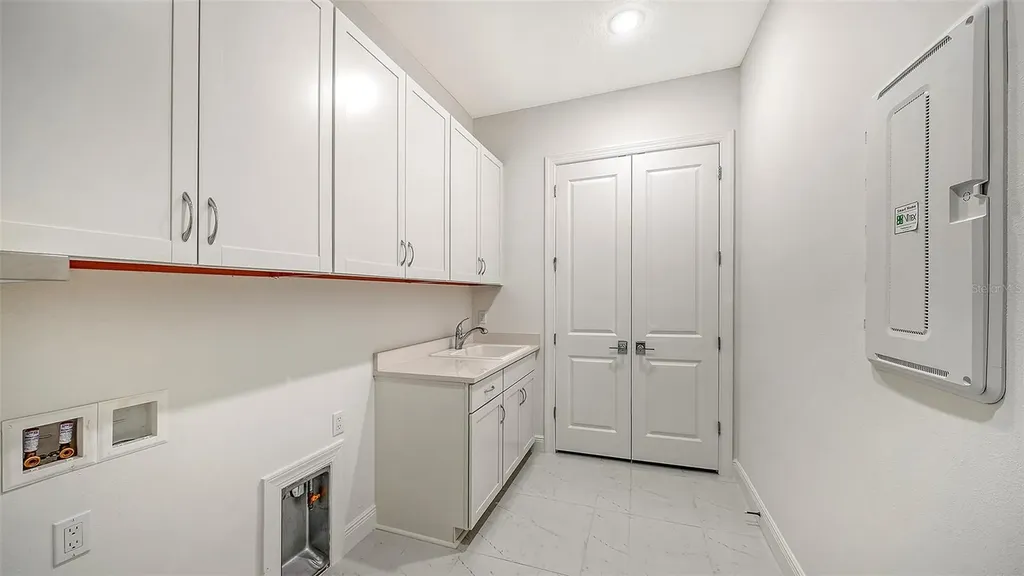 8950 Baroque Terrace Sarasota FL 34240