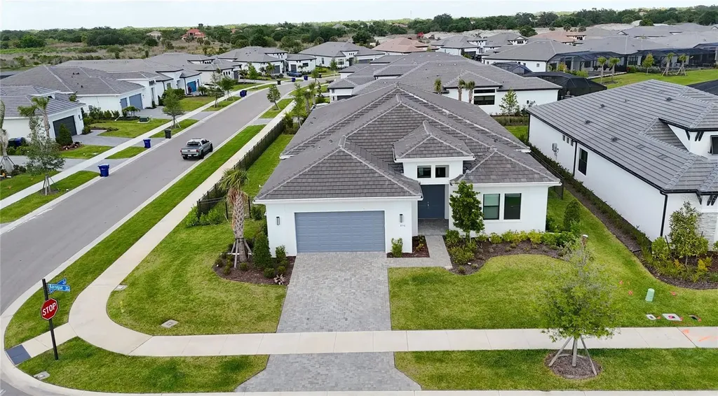8950 Baroque Terrace Sarasota FL 34240