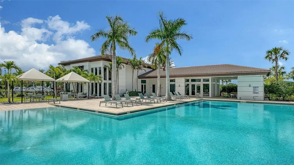 8950 Baroque Terrace Sarasota FL 34240