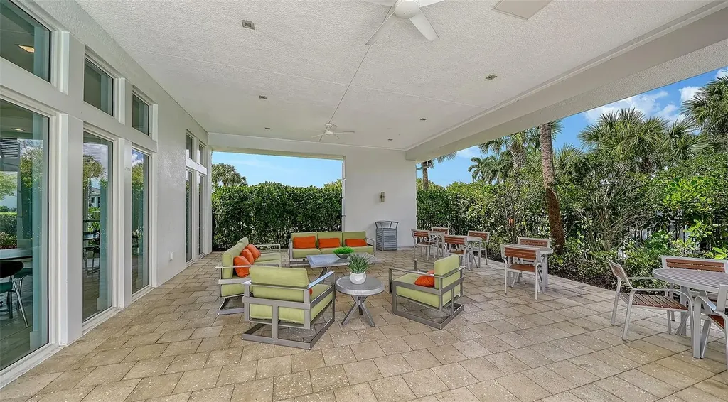 8950 Baroque Terrace Sarasota FL 34240