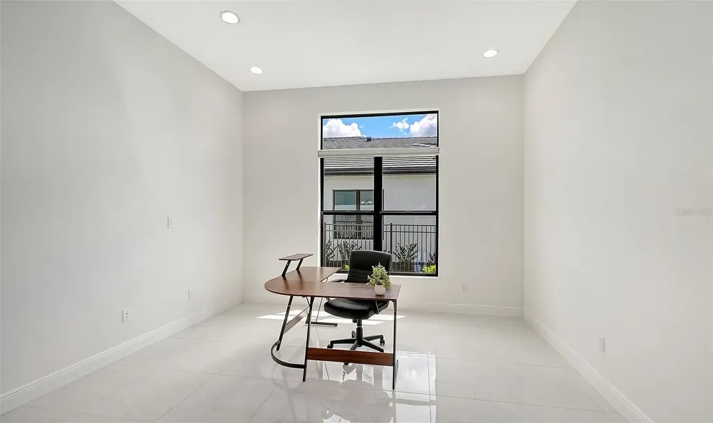 8950 Baroque Terrace Sarasota FL 34240