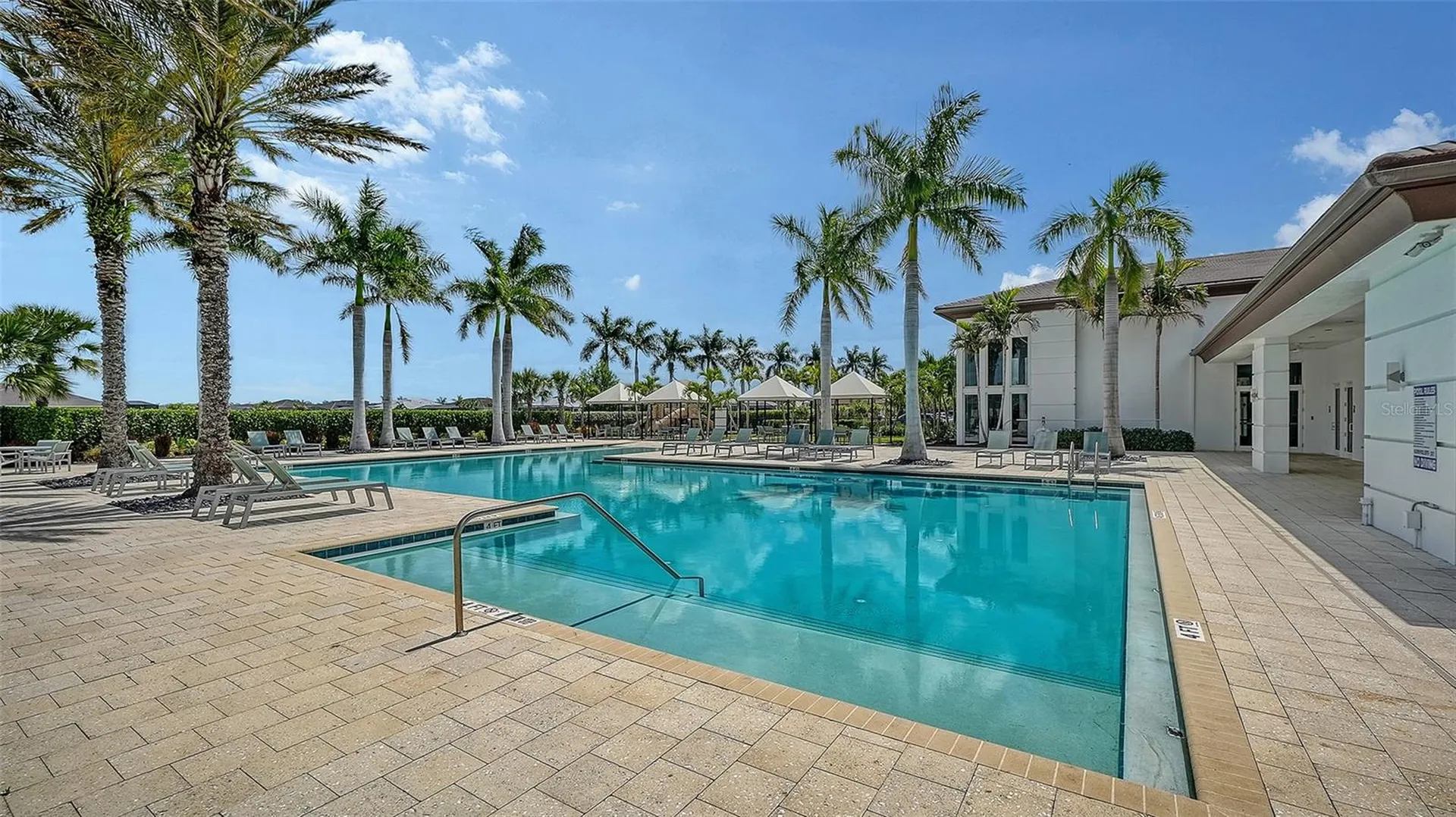 8950 Baroque Terrace Sarasota FL 34240