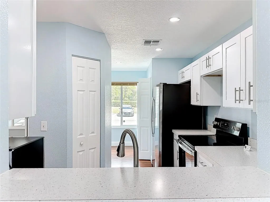 2260 Grenwich Avenue Orlando FL 32817