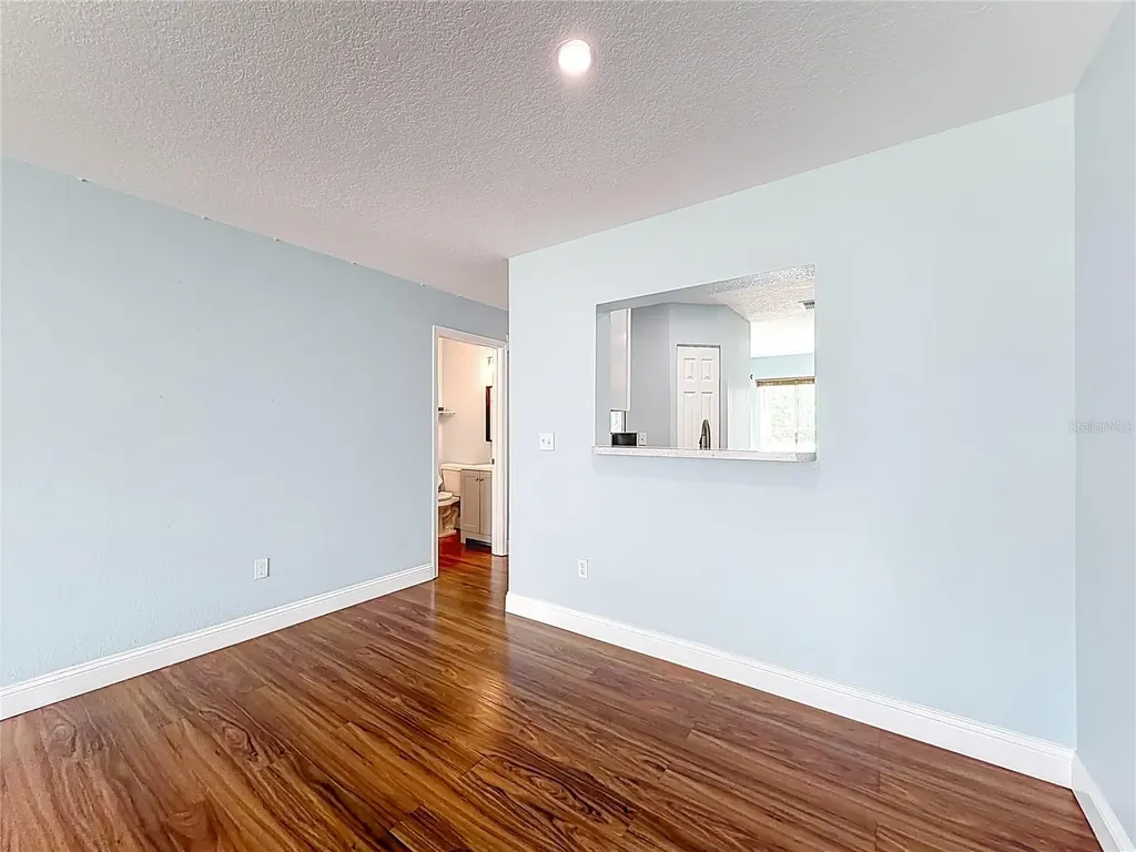 2260 Grenwich Avenue Orlando FL 32817