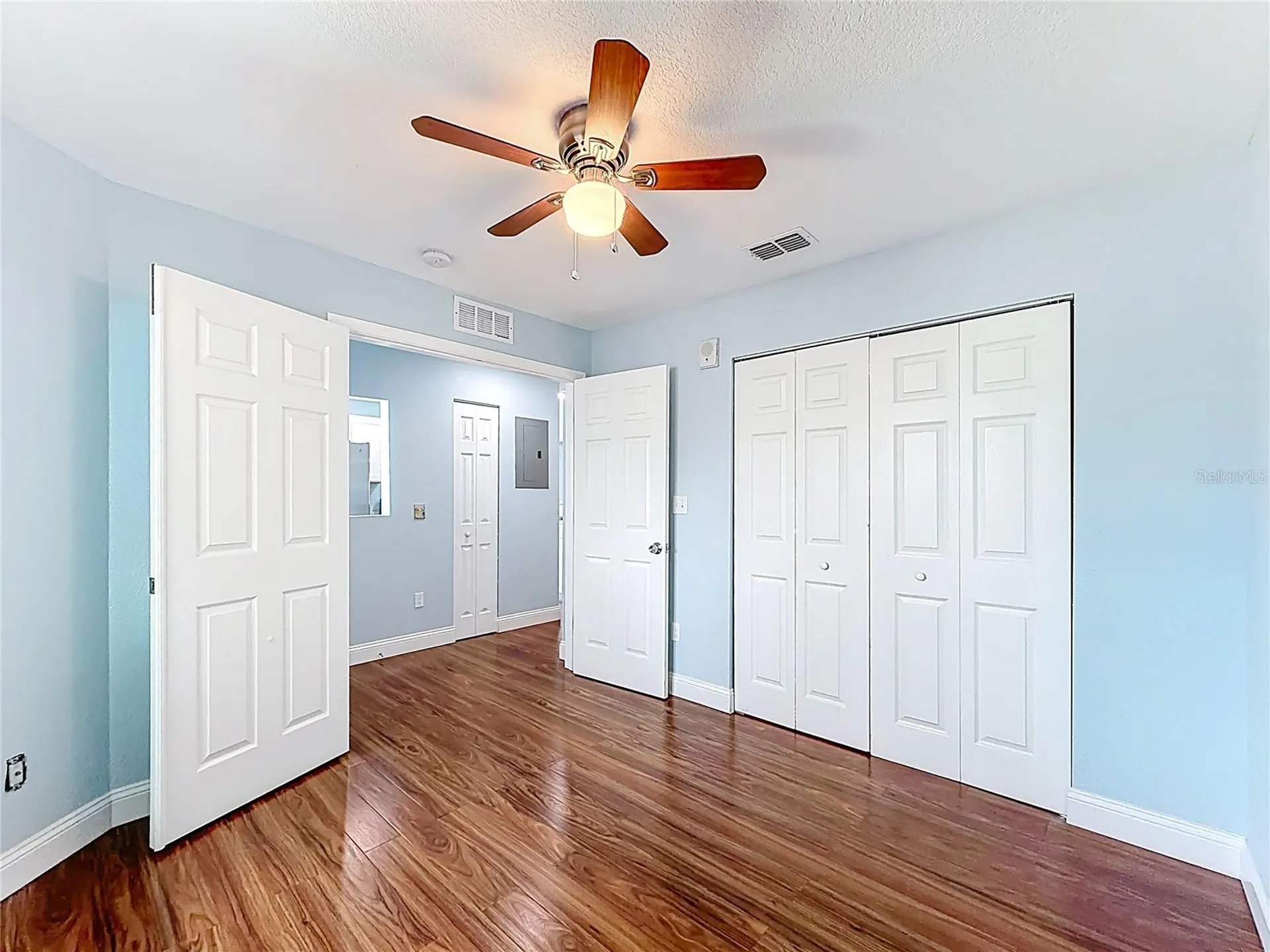 2260 Grenwich Avenue Orlando FL 32817