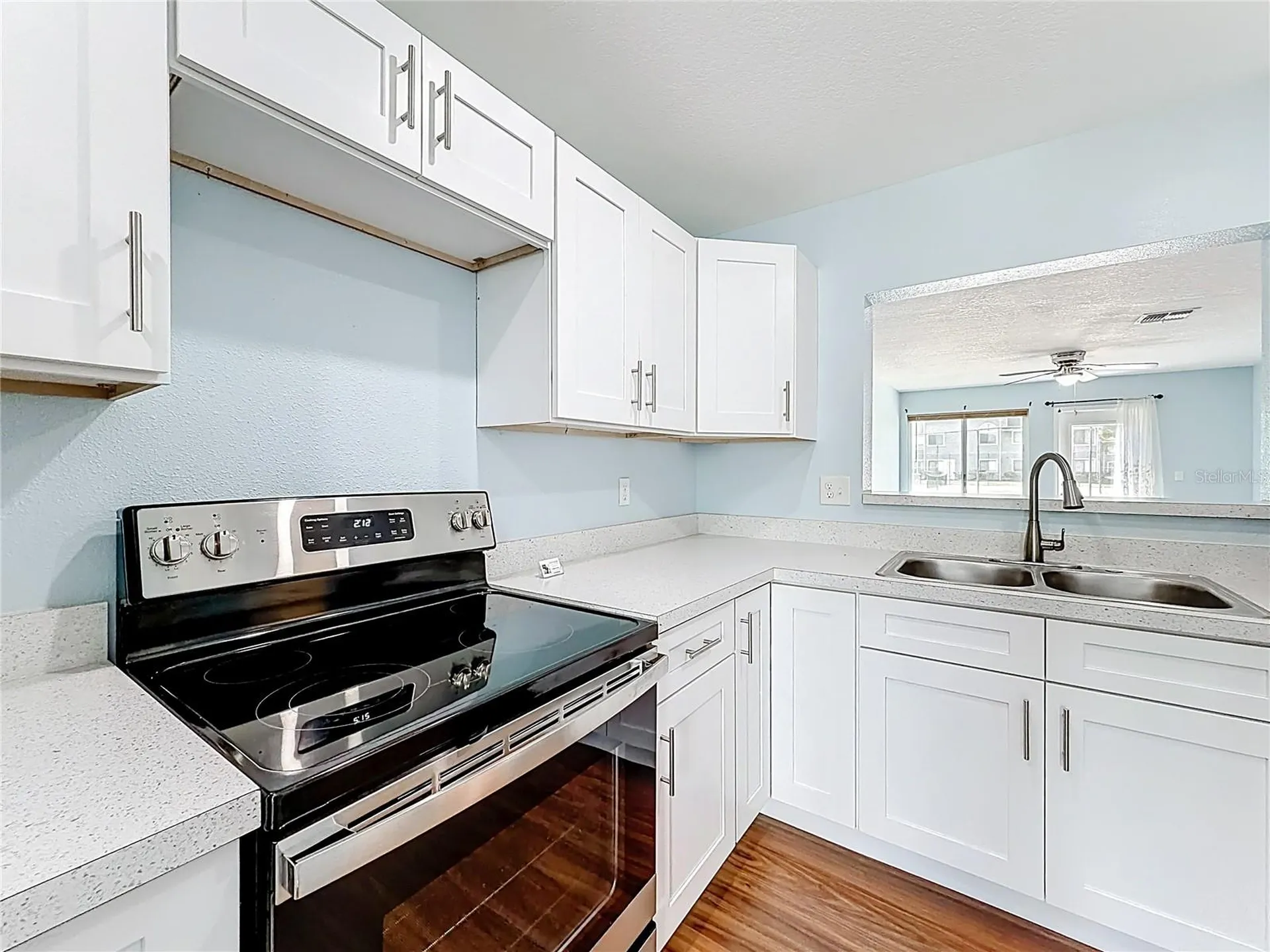 2260 Grenwich Avenue Orlando FL 32817