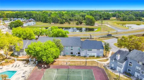 2260 Grenwich Avenue Orlando FL 32817