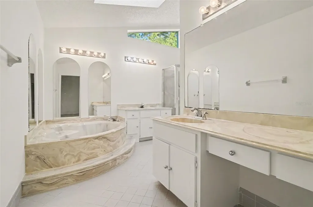 10 Patchogue Lane Palm Coast FL 32164