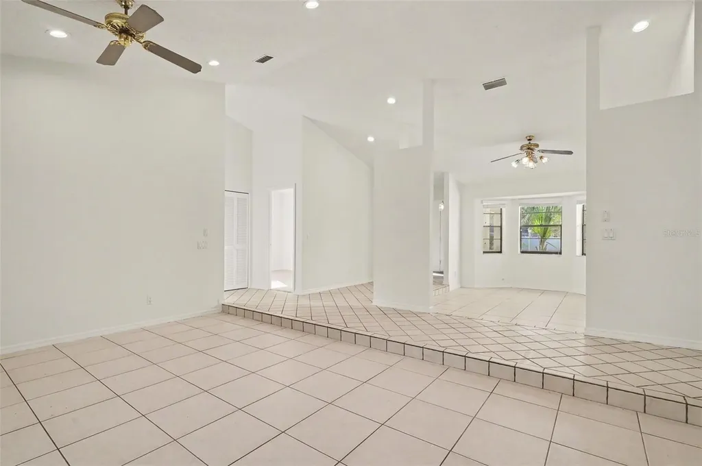 10 Patchogue Lane Palm Coast FL 32164