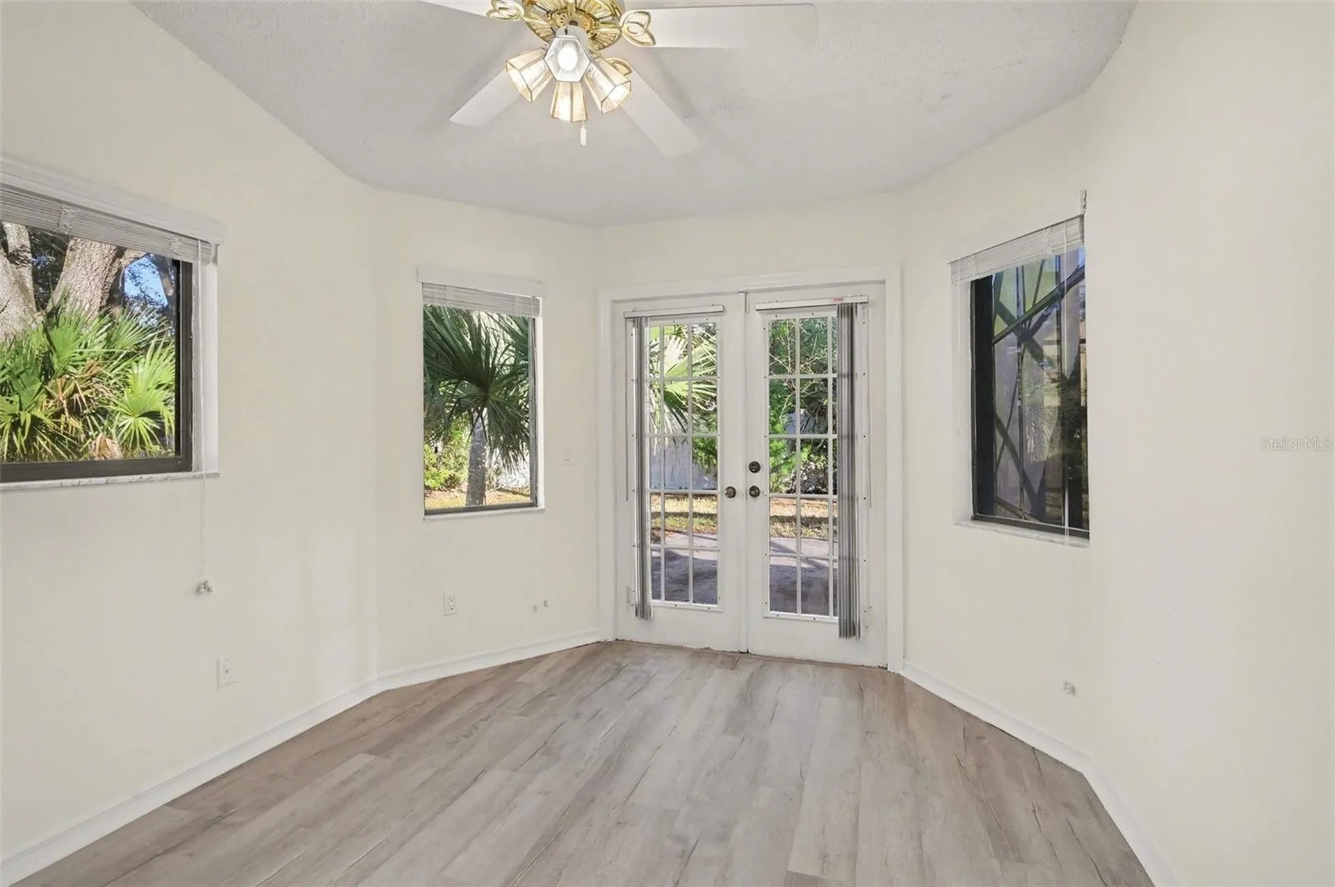 10 Patchogue Lane Palm Coast FL 32164