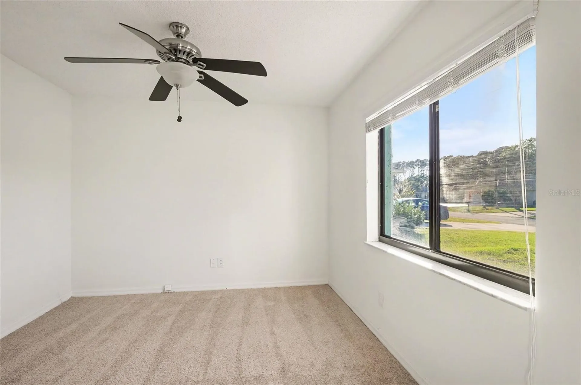 10 Patchogue Lane Palm Coast FL 32164