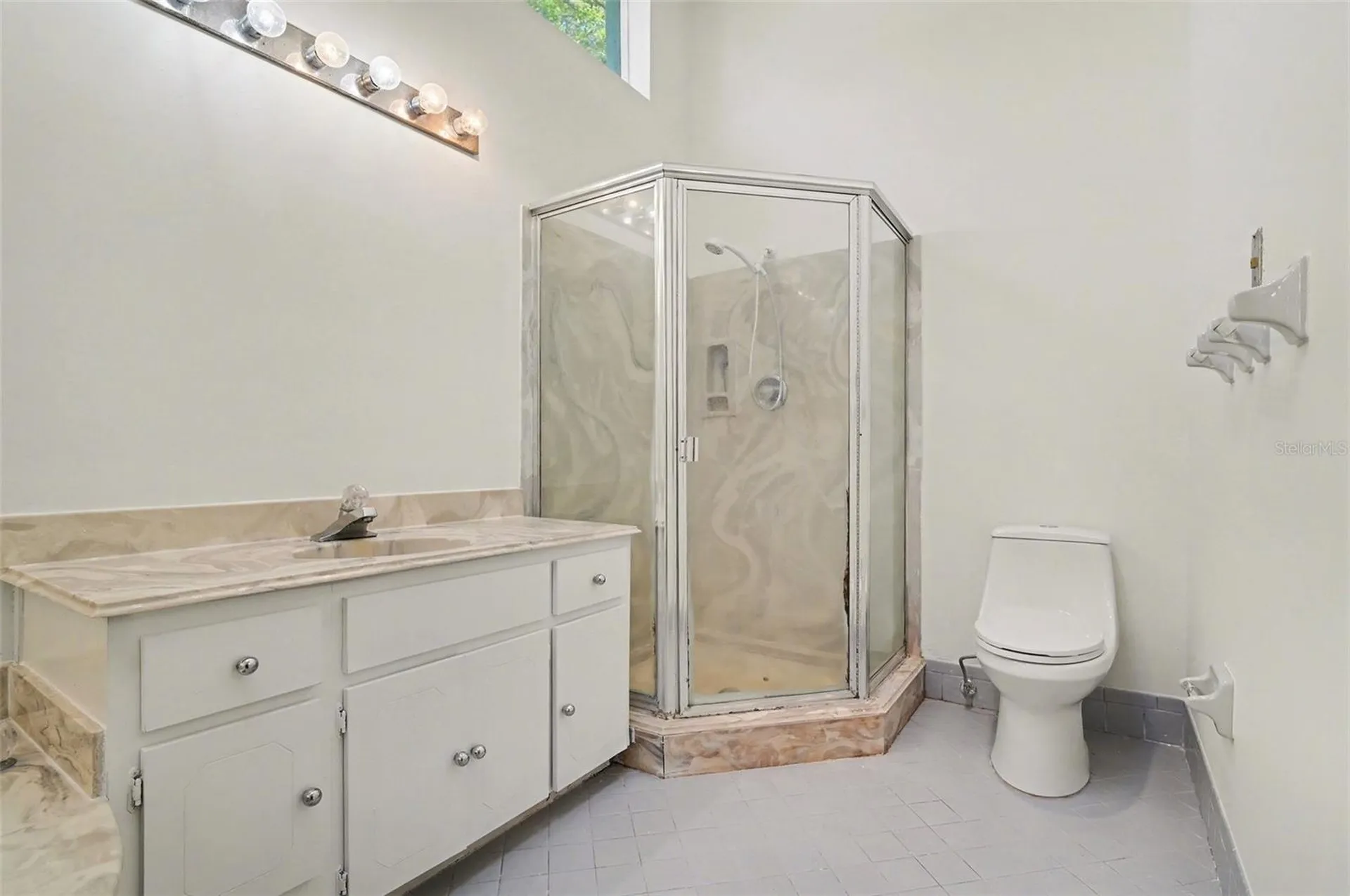 10 Patchogue Lane Palm Coast FL 32164