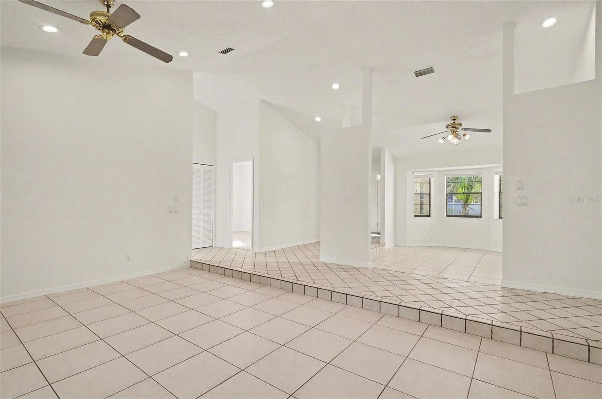 10 Patchogue Lane Palm Coast FL 32164