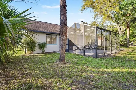 10 Patchogue Lane Palm Coast FL 32164