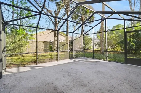 10 Patchogue Lane Palm Coast FL 32164