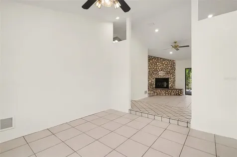 10 Patchogue Lane Palm Coast FL 32164
