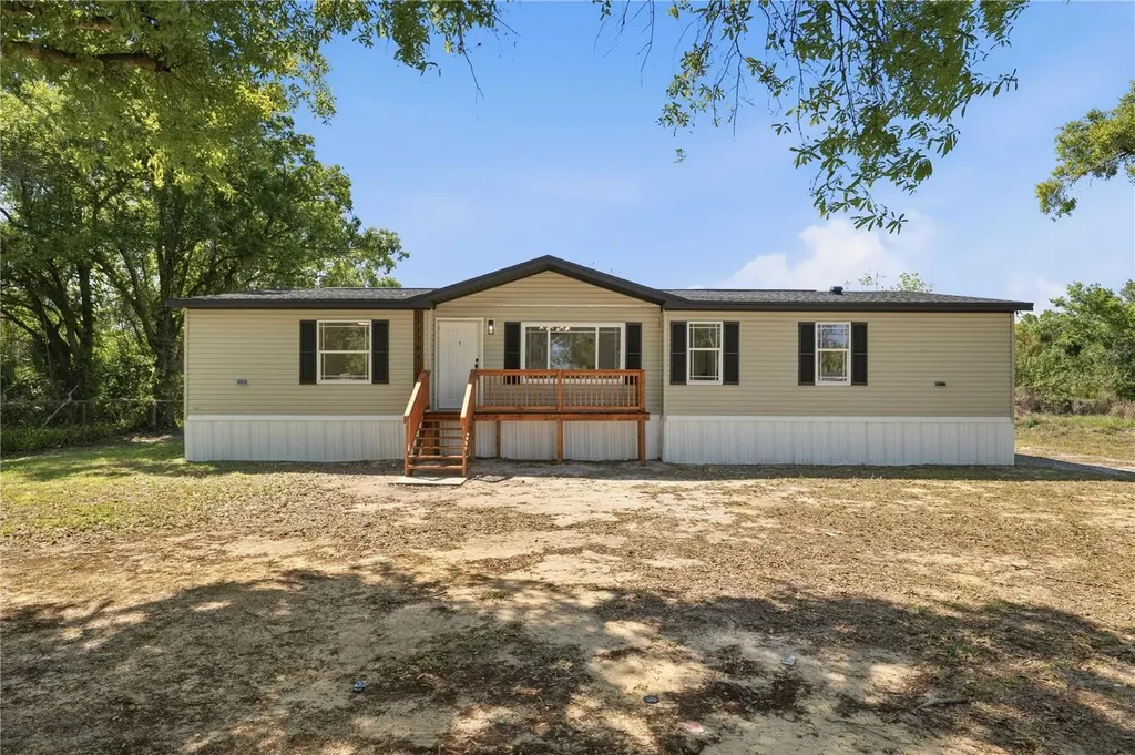 11708 Meadowdale Drive Tampa FL 33625