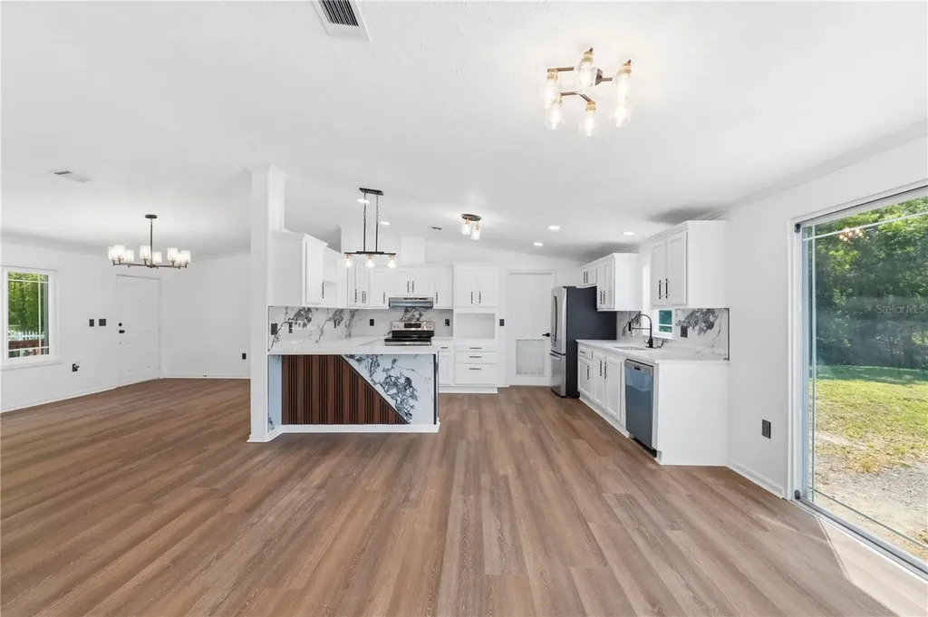 11708 Meadowdale Drive Tampa FL 33625