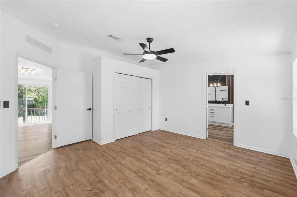 11708 Meadowdale Drive Tampa FL 33625