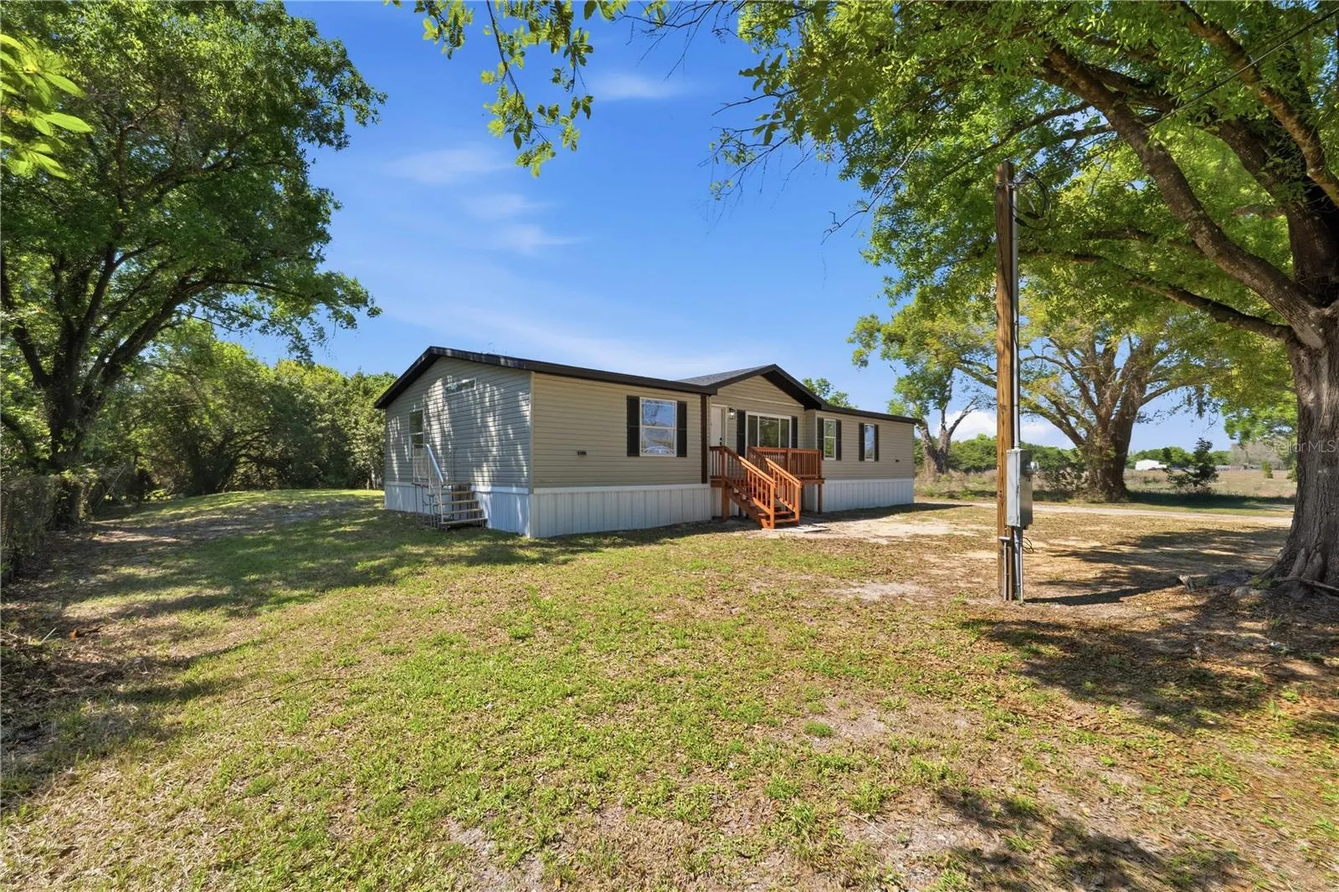 11708 Meadowdale Drive Tampa FL 33625