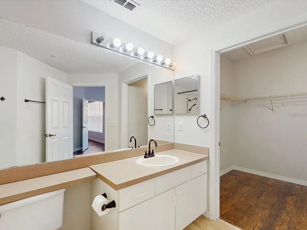 5578 Metrowest Boulevard Orlando FL 32811