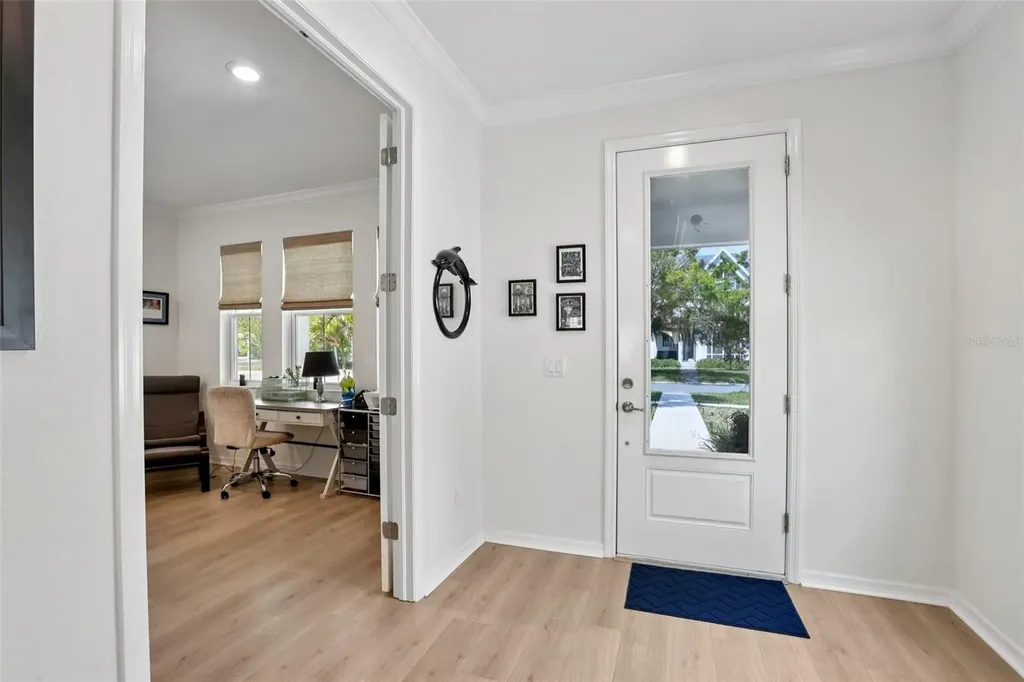 798 46th Avenue N St Petersburg FL 33703