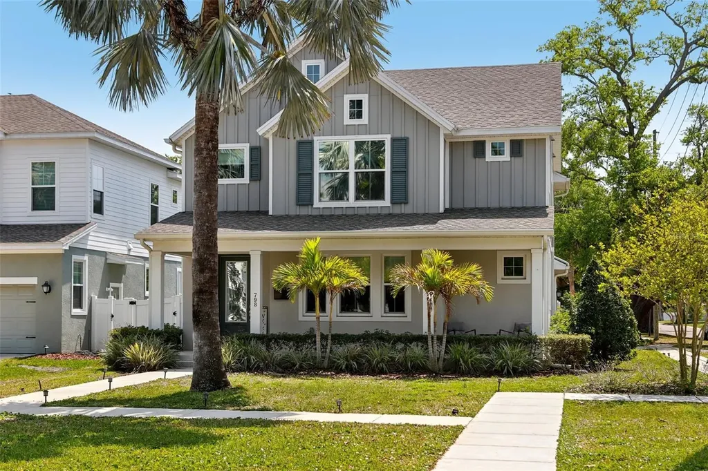 798 46th Avenue N St Petersburg FL 33703