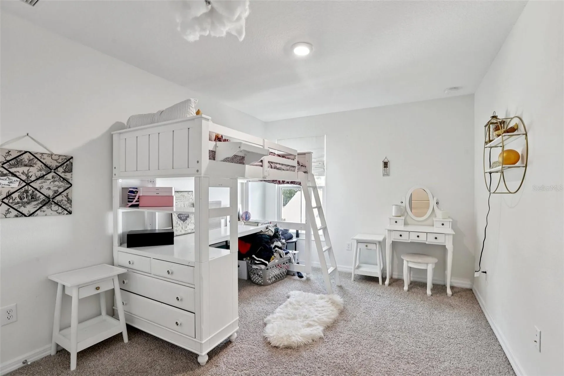 798 46th Avenue N St Petersburg FL 33703