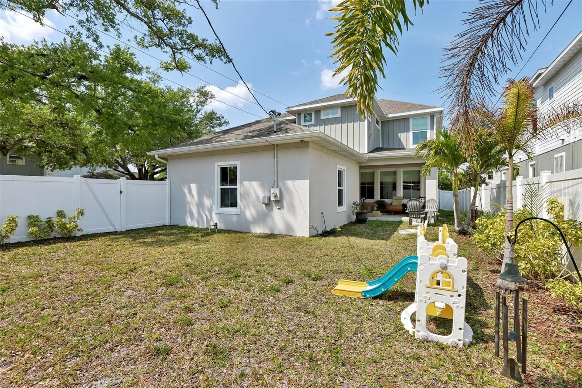 798 46th Avenue N St Petersburg FL 33703