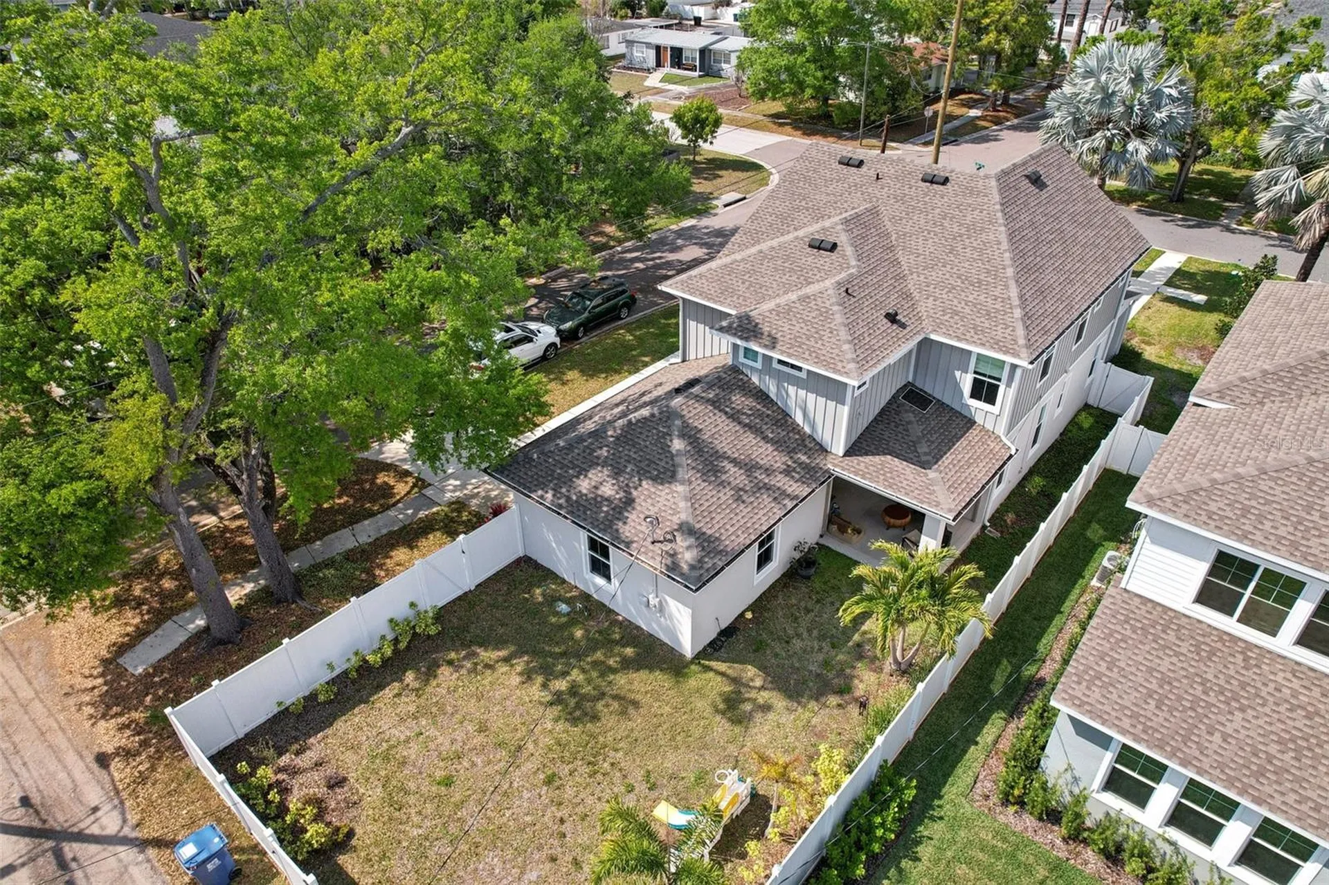 798 46th Avenue N St Petersburg FL 33703