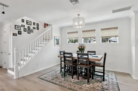 798 46th Avenue N St Petersburg FL 33703