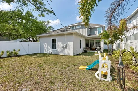 798 46th Avenue N St Petersburg FL 33703