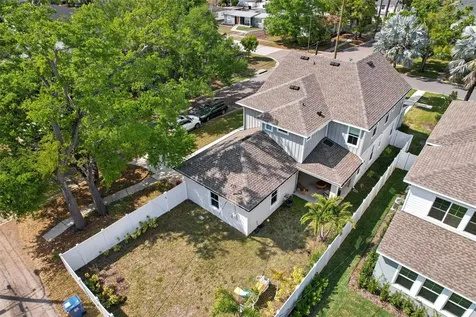 798 46th Avenue N St Petersburg FL 33703