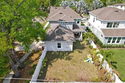 798 46th Avenue N St Petersburg FL 33703