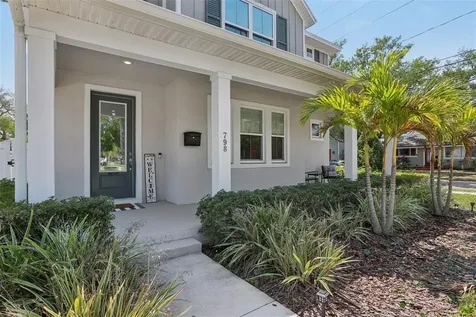 798 46th Avenue N St Petersburg FL 33703