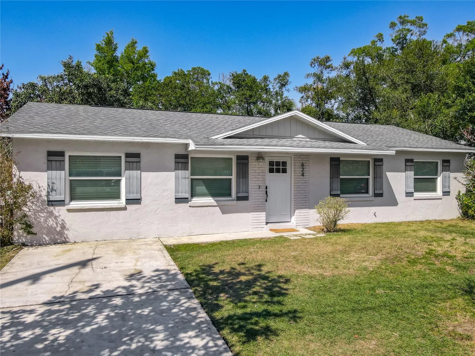 624 W New York Avenue Lake Helen FL 32744
