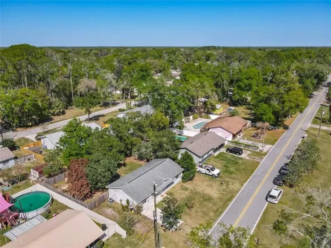 624 W New York Avenue Lake Helen FL 32744