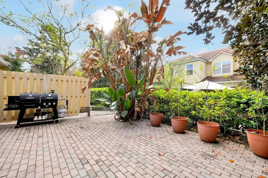 7259 Regina Way Orlando FL 32819
