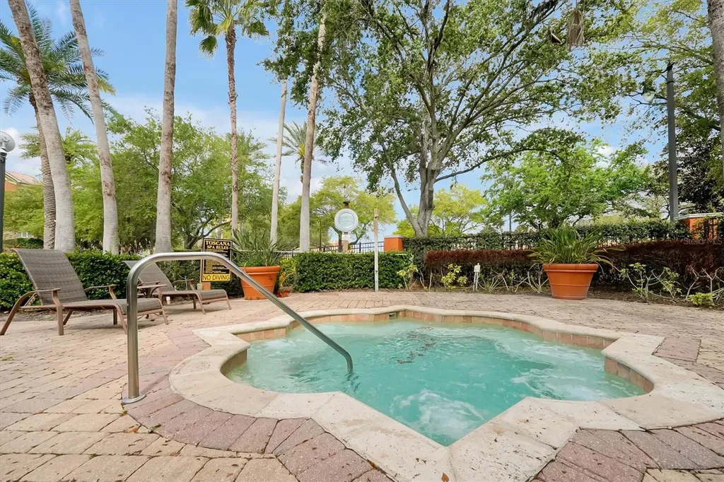 7259 Regina Way Orlando FL 32819