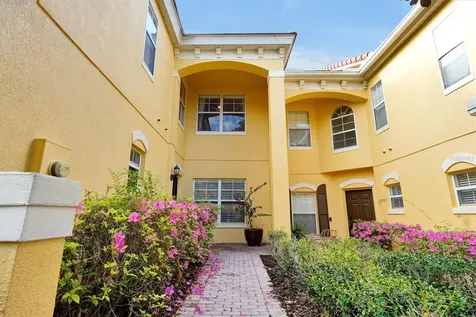 7259 Regina Way Orlando FL 32819