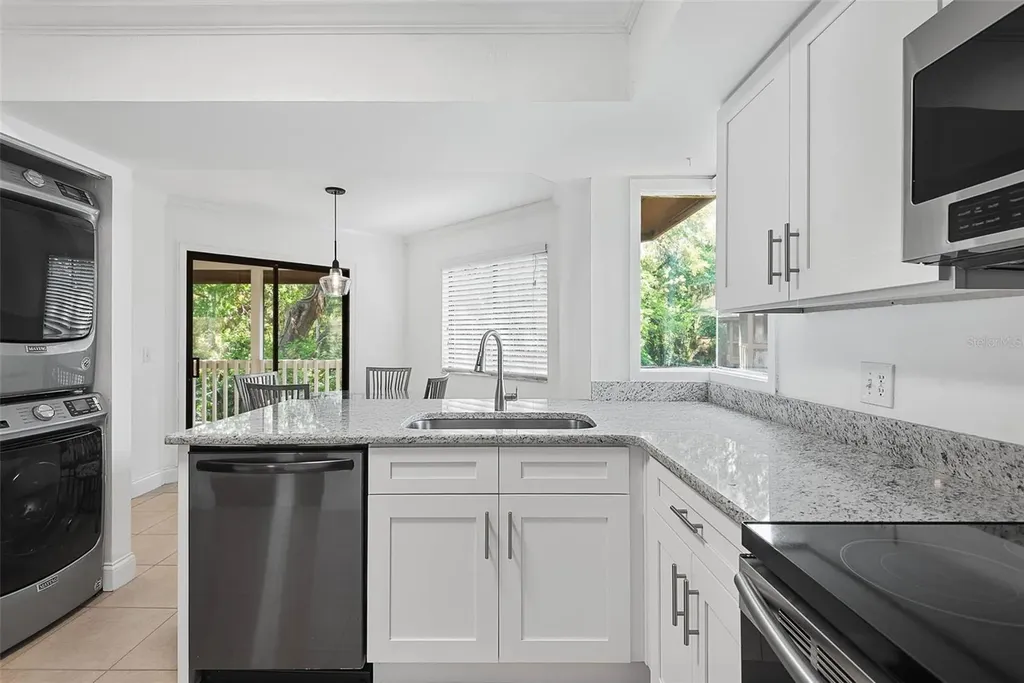8 Oakmont Court Palm Coast FL 32137