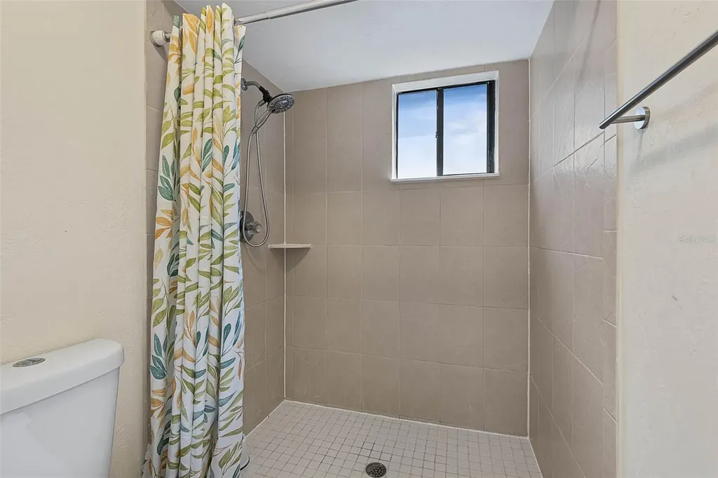 8 Oakmont Court Palm Coast FL 32137