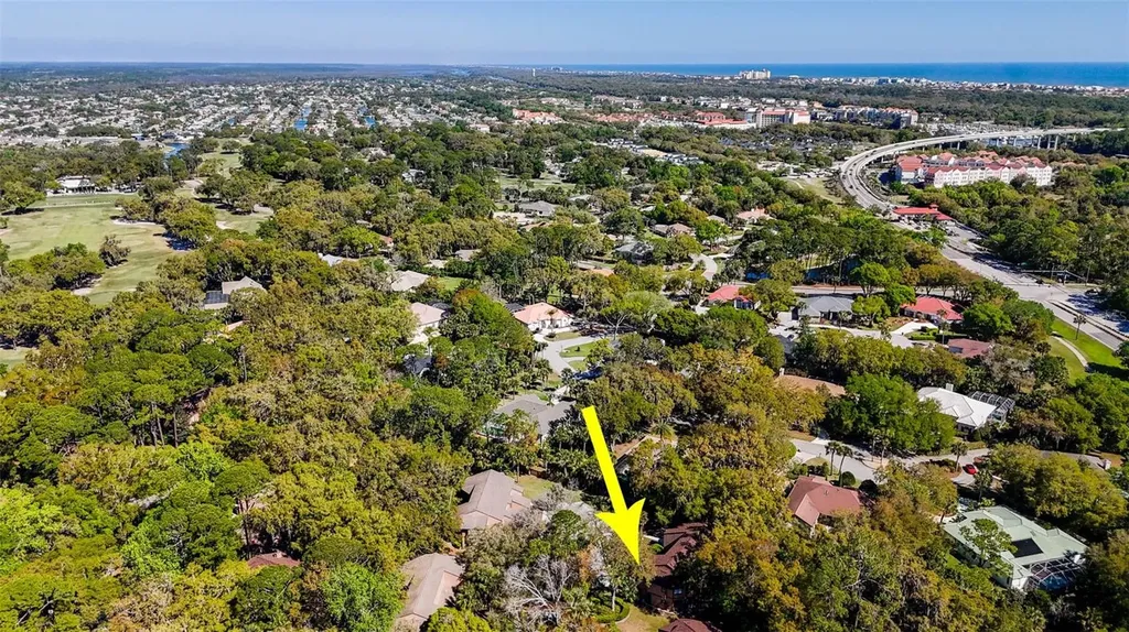8 Oakmont Court Palm Coast FL 32137