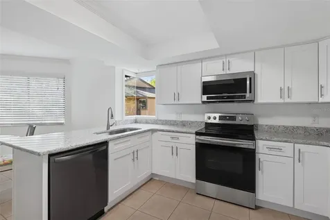 8 Oakmont Court Palm Coast FL 32137