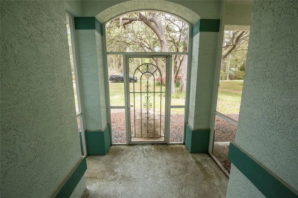 1210 E Oriole Court Hernando FL 34442