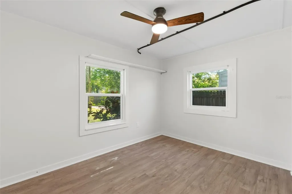 3241 Laurel Avenue Clearwater FL 33762